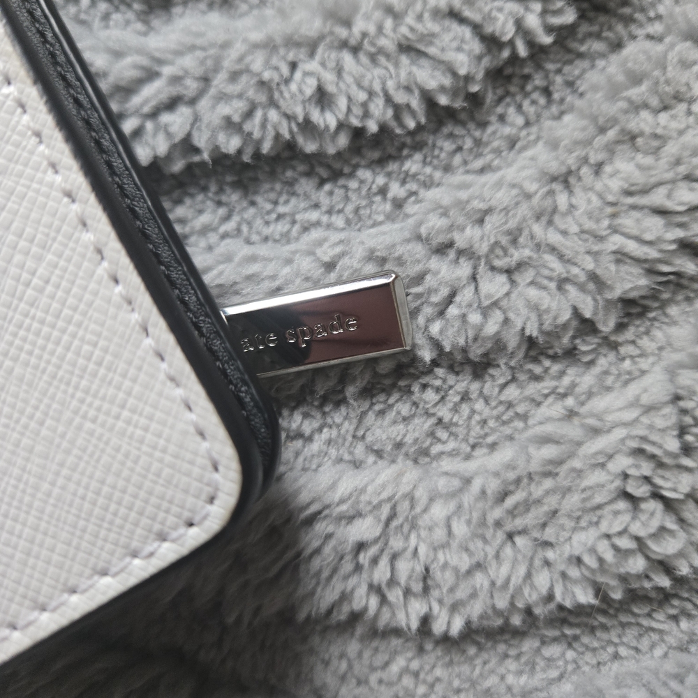 Kate Spade White and Light Gray Saffiano Zip Wallet with Silver Hardware - Picture 2 of 8